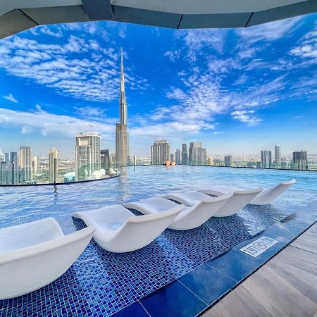 Highest Infinity Pool In Downtown Dubai Exterior foto