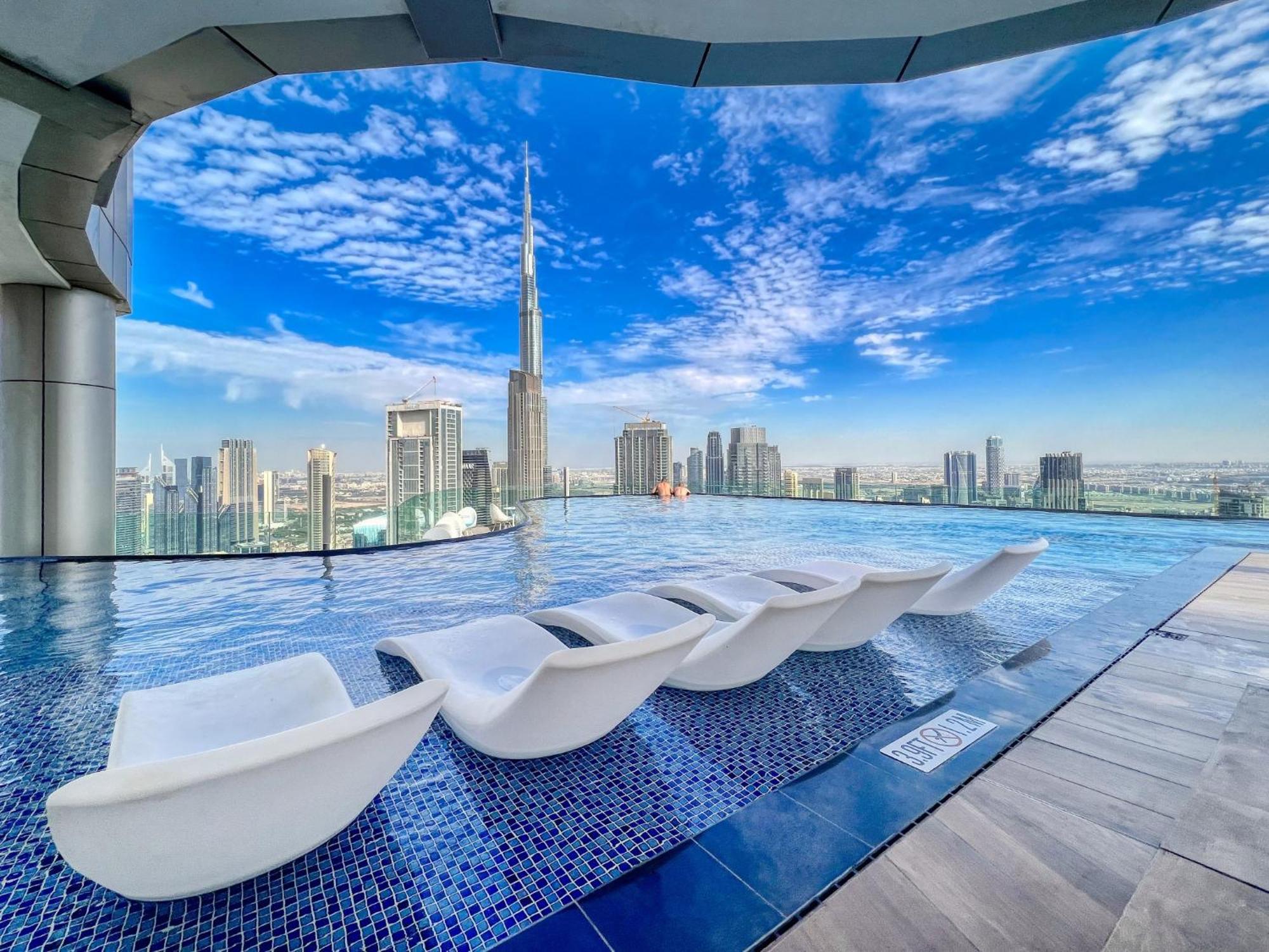 Highest Infinity Pool In Downtown Dubai Exterior foto